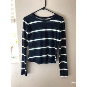 Rue21✨ Long sleeve💚